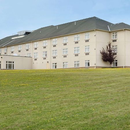 Days Inn By Wyndham Orillia Exterior foto