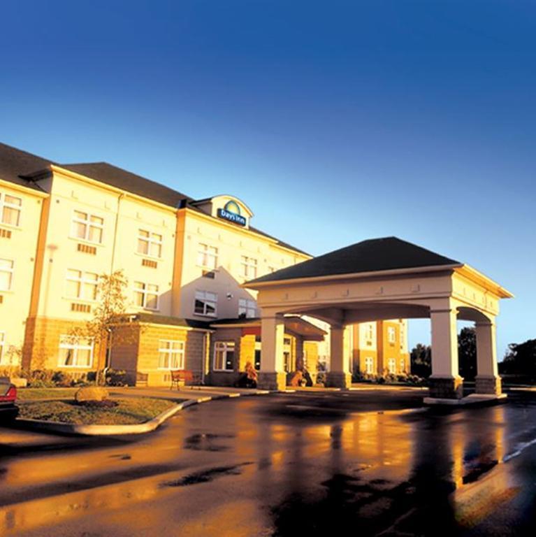Days Inn By Wyndham Orillia Exterior foto
